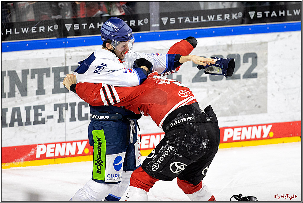 PENNY DEL;  Kölner Haie - Straubing Tigers; Köln, 09.10.2022